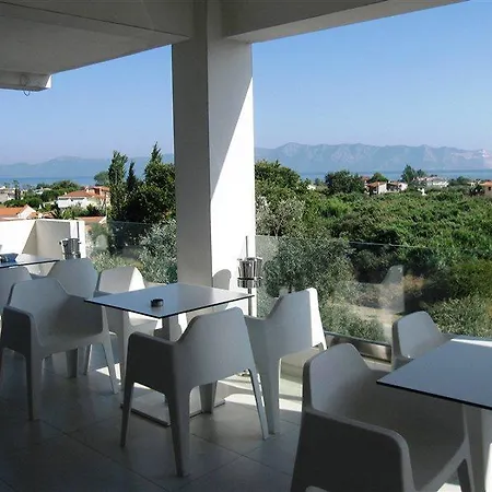 Hotel Altamar Pefki (Evia)