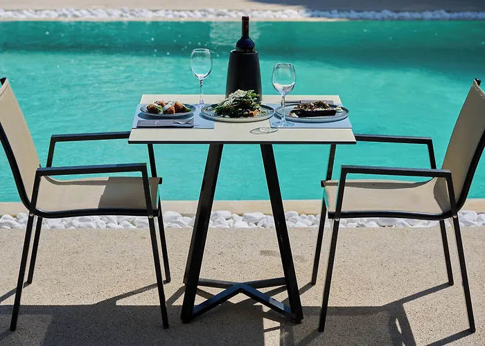 Altamar Pefki (Evia)